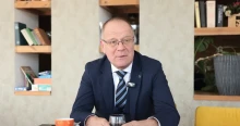 Navracsics Tibor gratulált a Tisza Párt alkotmánybíró-jelöltjének