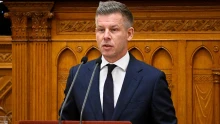 „Vajon miért?” – Magyar Péter ijesztő üzenetet küldött az EU-pénzekről és a Fideszről
