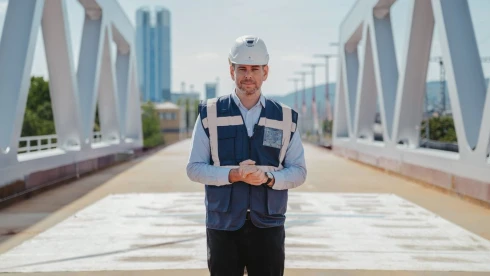 Vitézy Dávid bejelentette a Budapest–Miskolc vasútvonal 200 milliárdos korszerűsítését és a miskolci villamos-vonat tervét