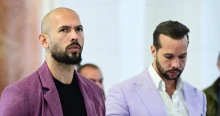 A Tate fivérek még két hétig biztosan börtönben maradnak