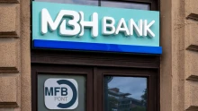 Lakossági nagyágyút igazolt az MBH Bank a versenytársától