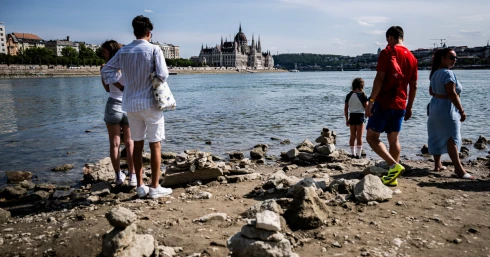 Történelmi mélyponton a Duna: 28 centi a fővárosnál a vízállás