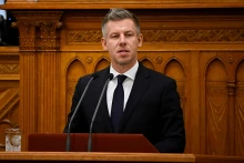 Közös levélben bírálják a spanyol kormányt az EU-s vezető politikusok – Magyar Péter is csatlakozott