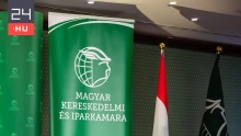 Elhalasztaná az augusztus 8-i munkanapot az MKIK