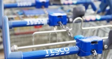 Egy lépéssel közelebb kerülhetett a Tesco a magyarországi kivonuláshoz