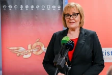 „Ennél mocskosabb, aljasabb dolgot kollégák az elmúlt évtizedek alatt még nem csináltak” – reagálta Siklósi Beatrix a közmédiás manipulációgyűjteményre