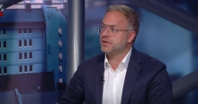 MCC-s libsi pénzégetés és permanens zsebhokizás – Huth Gergely szekunder szégyent érez Orbán Balázstól