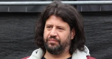 Puzsér Róbert bocsánatot kért a „kulturális merényletért”