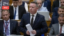 Pósfai Gábor kirúgta a Nemzeti Kommunikációs Hivatal elnökét és a Nemzeti Rendezvényszervező Ügynökség vezérigazgatóját