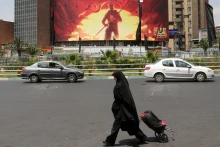 Irán szerint közel a megállapodás a Hormuzi-szoros megnyitásáról, de ez még nem a vége