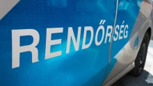 Meghalt egy nő, amikor autójával frontálisan ütközött a Vác és Verőce között a 12-es úton