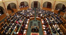 Nemzetközi bíróságra kerülhet a magyar államfőváltás: Ez várhat Baka Andrásra