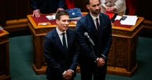 Kiderült az igazság a fideszes képviselők eskübakijáról, nem Magyar Péter zavarta őket