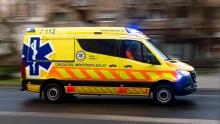 Hűtlen kezelés gyanújával nyomoz az NNI az OMSZ mentőautó-beszerzéseinek az ügyében