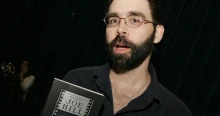Stephen King fia Budapestre érkezik: októberben találkozhatunk Joe Hill-lel