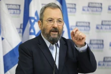 Ehud Barak: Netanjahu kész új háborúra, hogy megakadályozza a választást