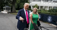 Lemondott Donald Trump egyik legfontosabb szövetségese – ezért hagyja el a Fehér Házat