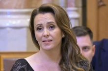 Csézy közös fotót mutatott ritkán látott férjével a 15. évfordulójuk alkalmából