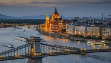 Megvan az első leváltott minisztériumi vezető a Tisza-kormányban