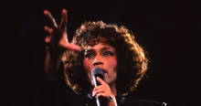 14 évvel a halála után valóra vált az álma: Barbie lett Whitney Houstonból