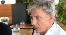 Kiverte a biztosítékot Bochkor Gábor: durva dolgot mondott a kóbor kutyákról