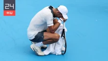 Djokovic rosszul lett és hányt meccs közben, szettelőnyből esett ki