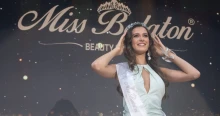 Ez a gyönyörű nő lett az új Miss Balaton – Látványos gálán koronázták meg – fotók