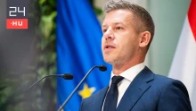 Magyar Péter telefonon fejezte ki részvétét Donald Tusknak a busztragédia miatt