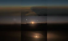 Videó: ezt látták a Wizz Air pilótái a levegőben a napfogyatkozás zónájában