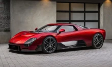 Nem Ferrari-féle kamu, hanem igazi kézi váltó landolt a legújabb McLarenben