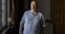 Bizonyítékot emleget Pikó András arról, hogy kampánycélra kapott közpénzt a Vitályos Eszter testvére által vezetett alapítvány
