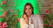 Dér Heni: "Folyamatosan csörög a telefon, nincs okom panaszra"