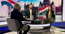 Kapu Tibor az elsők között ült be a megújult közmédia stúdiójába – később elmondta, mit gondol róla