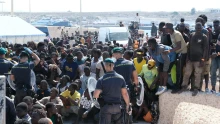 Egyre több ország toloncolna vissza migránsokat Olaszországba