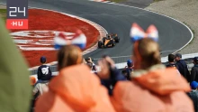 Verstappen Russellt cikizte, Norris lecsapott a pole-ra