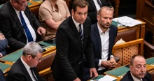 Németh Balázs: Ha nincs ellenzéki nyomás, Magyar Péter sírós videókban könyörögne, hogy mindenki húzza ki a töltőt