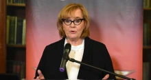 A közmédiából menesztett Siklósi Beatrixot ültetné be a Fidesz az új felügyelő testületbe