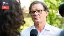 Bánki Erik volt felesége 364 millió forintért szabadulna a luxuslakástól, amely cégeik székhelye volt