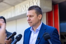 Menczer Tamás szerint nem Kövér László volt bunkó a kézfogásügyben