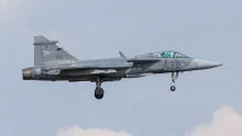 Szakértő a Gripen-ügyről: ezeket mindenképp ki kell derítenie a vizsgálatnak