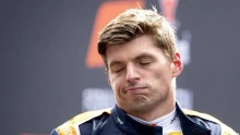 Verstappen megszólalt a falba csapódása után, Hamilton durván kiakadt a Ferrarira