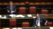 Bankháború: megszólalt Róma