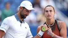Djokovics könyörgött Szabalenkának, de együtt buktak nagyot a US Openen