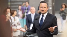 Ez mondjuk tényleg váratlan: már a zöldpárti román EP-alelnöknek is sok, amit a Tisza az erdélyi magyarokkal művel