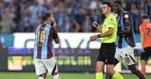 „Ha a Trabzonsporral történik, mindenki kussol” – Törökországban nem értik, hogyan lehetett magyar videóbíró a Fradi ellenfelének meccsén