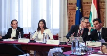 Miért áll a bál az újonnan létrejött Független Közmédia Testület körül?