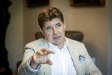 A kirúgott vezérigazgató szerint külső befolyás mellett osztották a 150 milliárd forintos Demján Sándor tőkeprogram pénzeit
