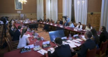A Tisza leszavazta a Független Közmédia Testület ellenzéki jelöltjeit, tiltakoznak a pártok