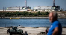 Döbbenetes a helyzet Paksnál: hajóval néztük meg a rendkívüli dunai apadást