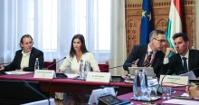 Független Közmédia Testület: egyetlen ellenzéki párt jelöltje sem ment át a művelődési bizottság szűrőjén